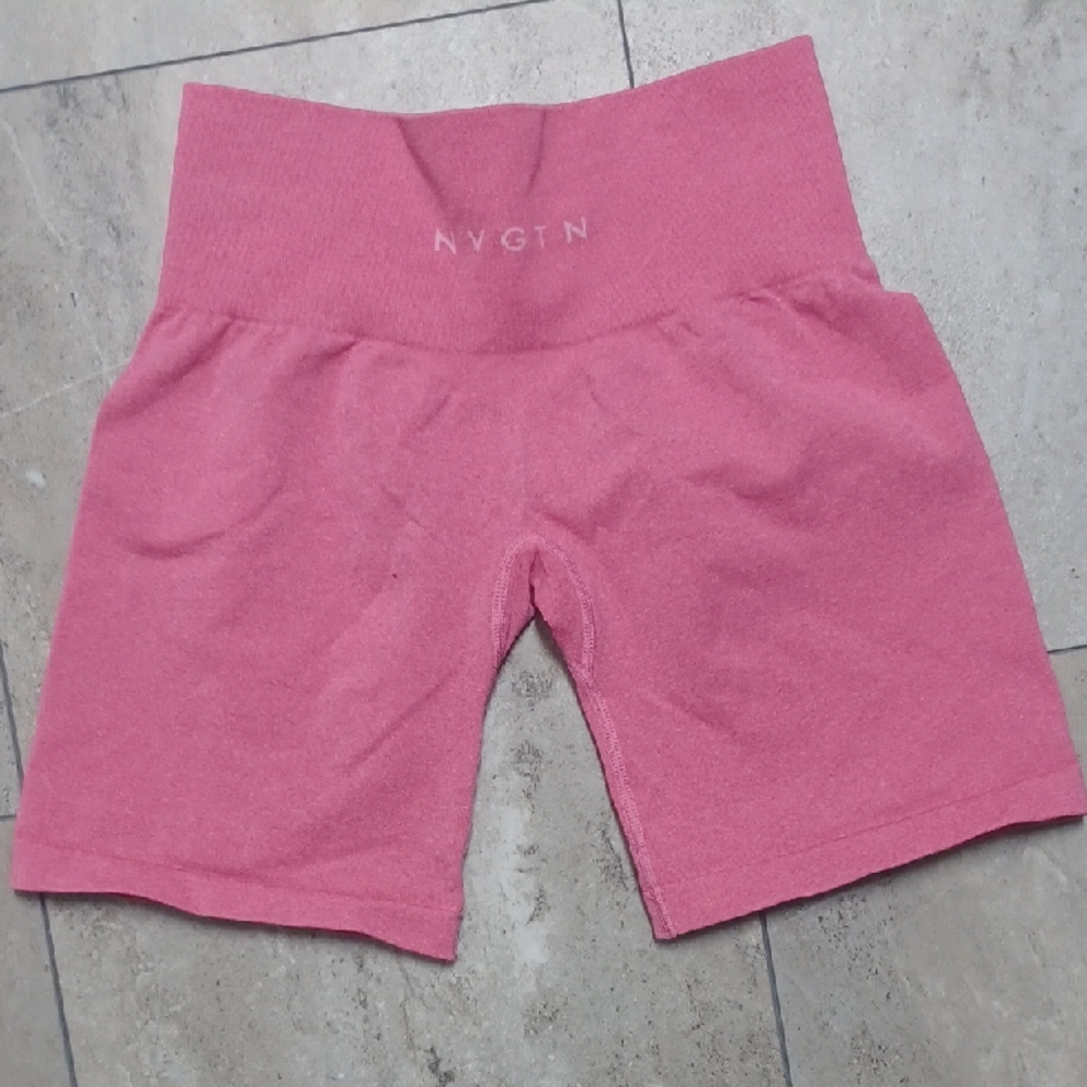< NVGTN Women's Pink Shorts